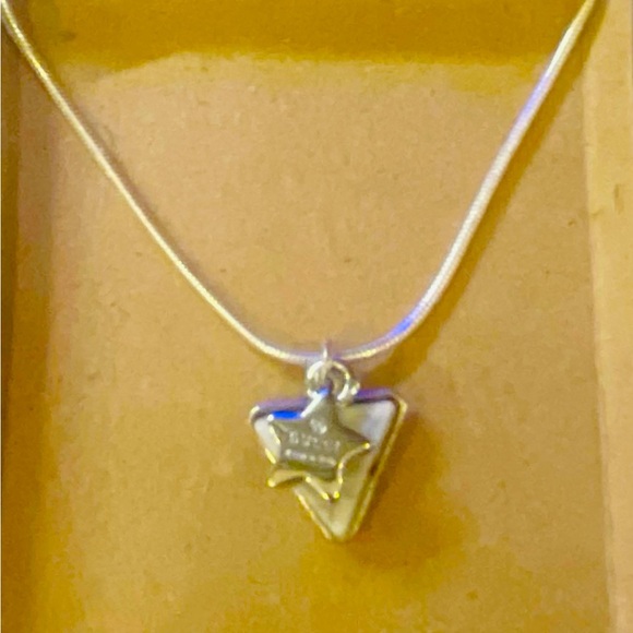 Cute Gucci Star Logo pendant with vintage charm and Chain - Picture 1 of 4